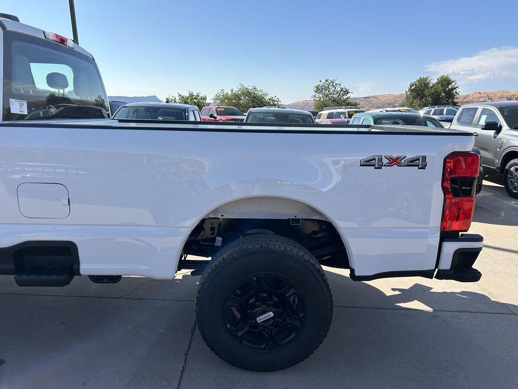 new 2025 Ford F-350 car, priced at $58,110