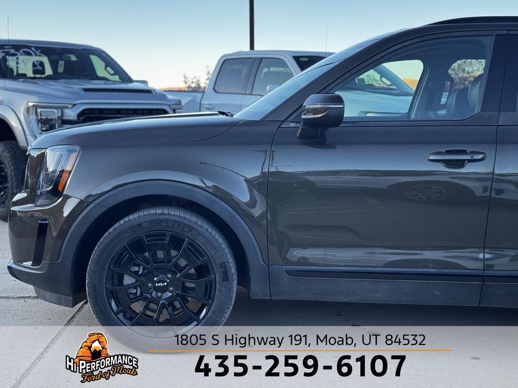 used 2022 Kia Telluride car