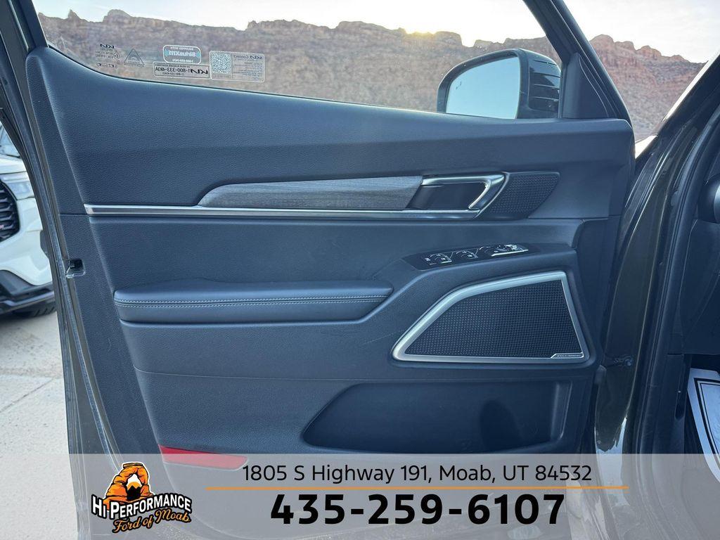 used 2022 Kia Telluride car