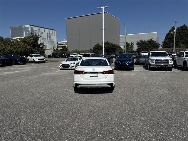 new 2025 Nissan Altima car, priced at $27,519