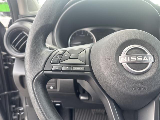 new 2025 Nissan Kicks car, priced at $23,024