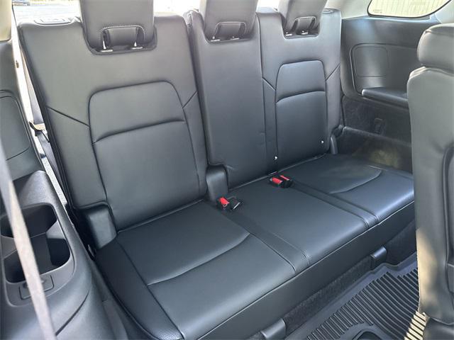 new 2025 Nissan Pathfinder car, priced at $36,858