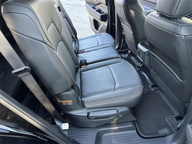 new 2025 Nissan Pathfinder car, priced at $36,858