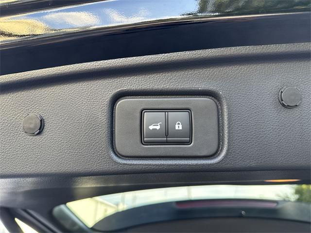 new 2025 Nissan Pathfinder car, priced at $36,858