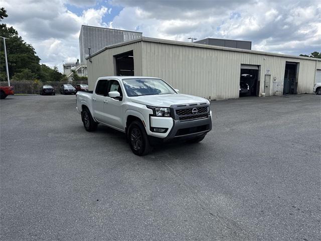 new 2025 Nissan Frontier car, priced at $34,957