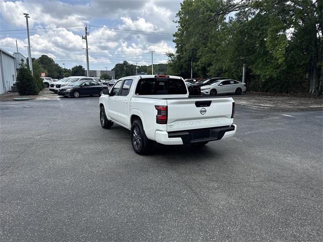 new 2025 Nissan Frontier car, priced at $34,957