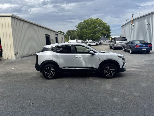new 2025 Nissan Kicks car, priced at $24,504