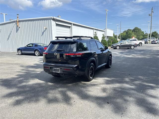 new 2025 Nissan Pathfinder car, priced at $43,088