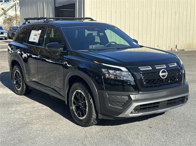 new 2025 Nissan Pathfinder car, priced at $43,555