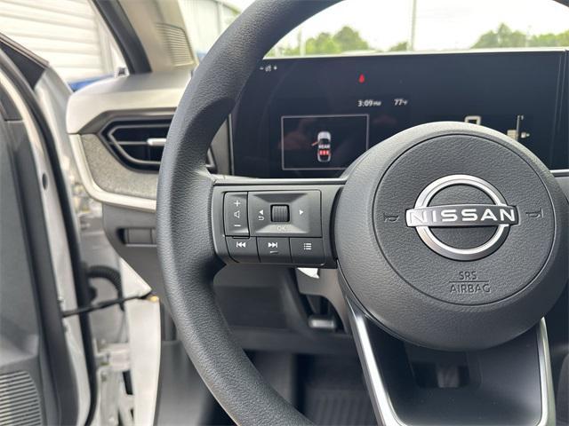 new 2025 Nissan Kicks car, priced at $24,504