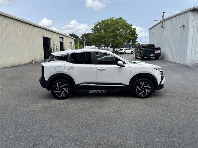 new 2025 Nissan Kicks car, priced at $24,504