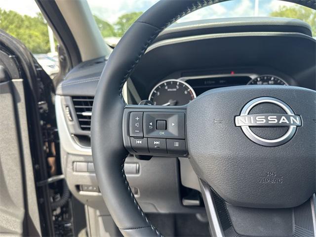 used 2025 Nissan Rogue car, priced at $28,900