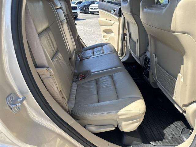 used 2014 Jeep Grand Cherokee car, priced at $12,900