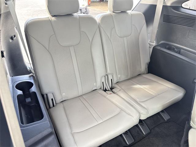 used 2022 Kia Sorento car, priced at $27,990