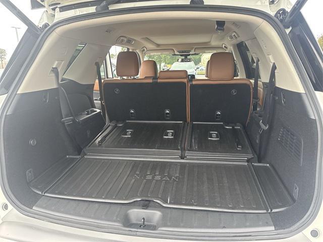 used 2024 Nissan Pathfinder car, priced at $40,900