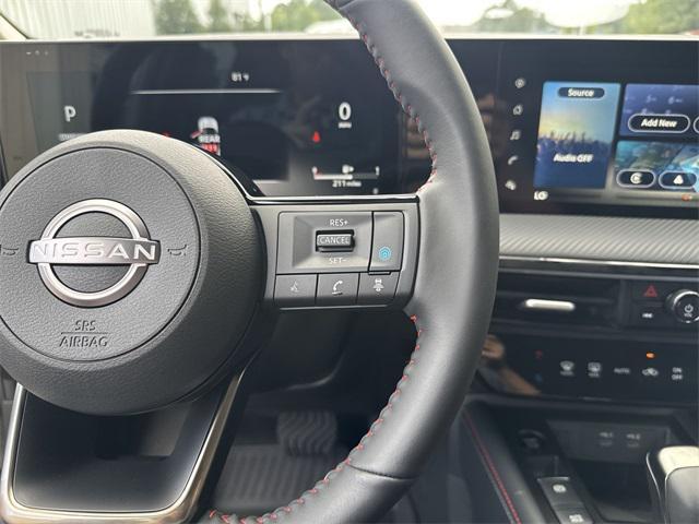 new 2025 Nissan Kicks car, priced at $26,464