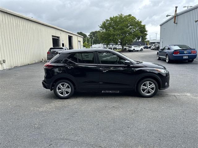 new 2025 Nissan Kicks car, priced at $22,792
