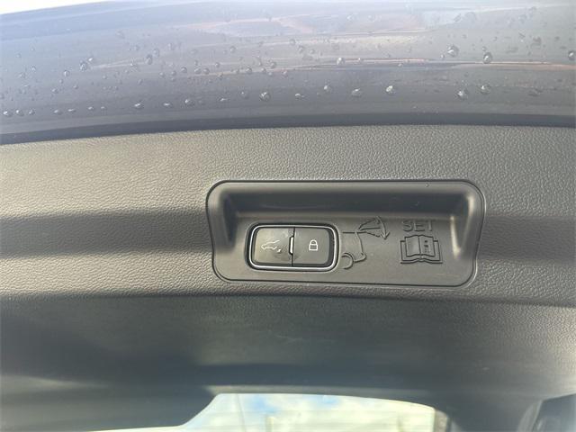 used 2024 Ford Explorer car, priced at $36,514