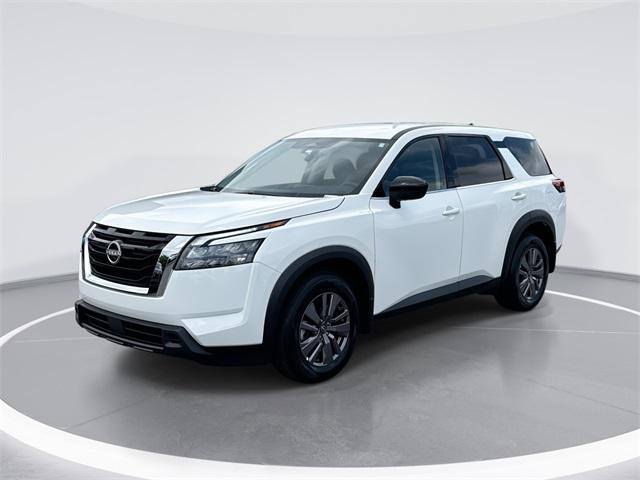 new 2025 Nissan Pathfinder car, priced at $37,492