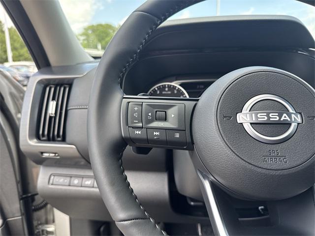 new 2025 Nissan Pathfinder car, priced at $43,350