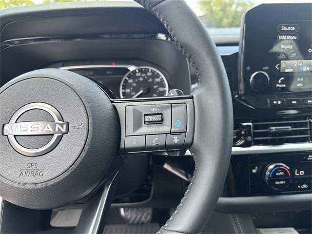 new 2025 Nissan Pathfinder car, priced at $43,350