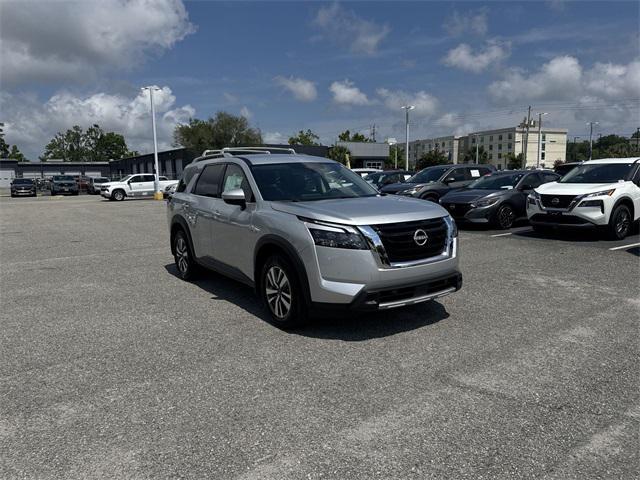 new 2025 Nissan Pathfinder car, priced at $43,350