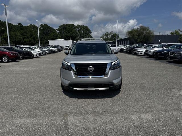 new 2025 Nissan Pathfinder car, priced at $43,350
