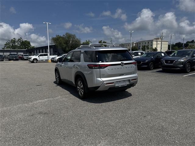 new 2025 Nissan Pathfinder car, priced at $43,350