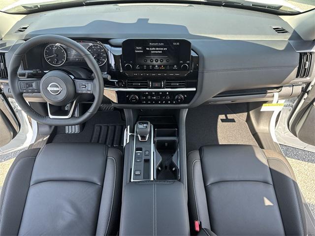 new 2025 Nissan Pathfinder car, priced at $41,993