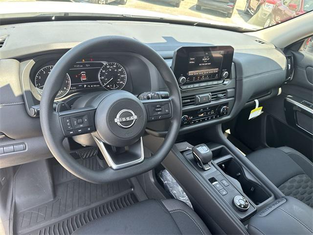 new 2025 Nissan Pathfinder car, priced at $37,492