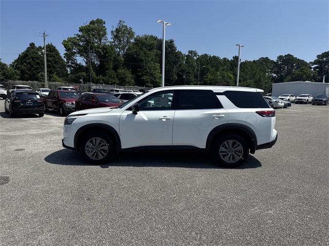 new 2025 Nissan Pathfinder car, priced at $37,492