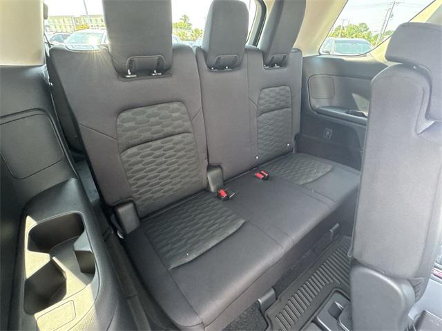 new 2025 Nissan Pathfinder car, priced at $37,492