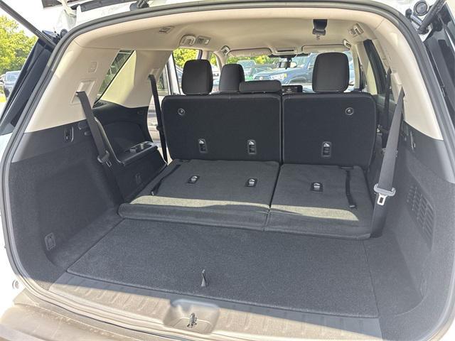new 2025 Nissan Pathfinder car, priced at $37,492