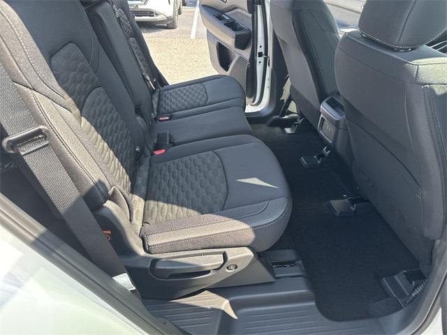 new 2025 Nissan Pathfinder car, priced at $37,492