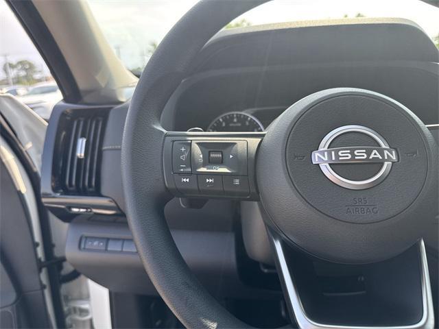 new 2025 Nissan Pathfinder car, priced at $37,492