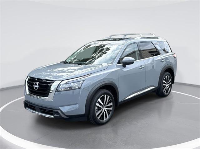 new 2025 Nissan Pathfinder car, priced at $50,163