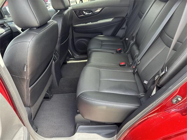 used 2019 Nissan Rogue car, priced at $18,900