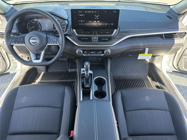 new 2025 Nissan Altima car, priced at $28,475