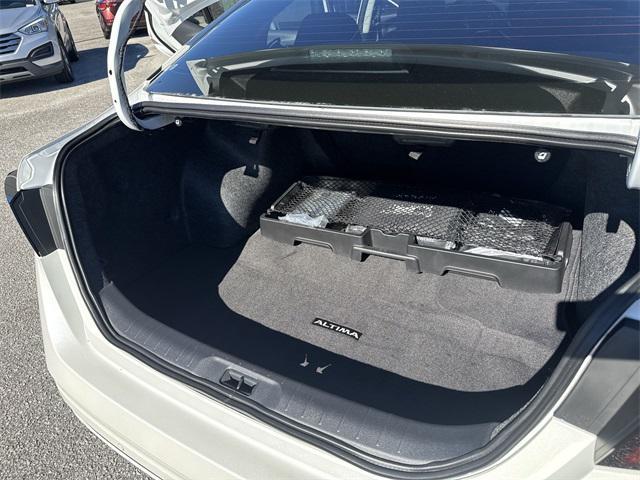 new 2025 Nissan Altima car, priced at $28,475