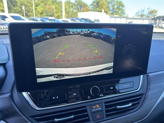 new 2025 Nissan Altima car, priced at $28,475