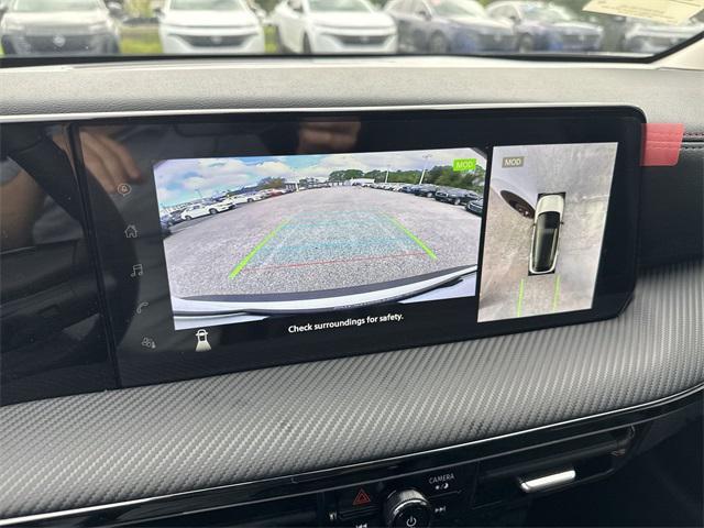 new 2025 Nissan Kicks car, priced at $25,467