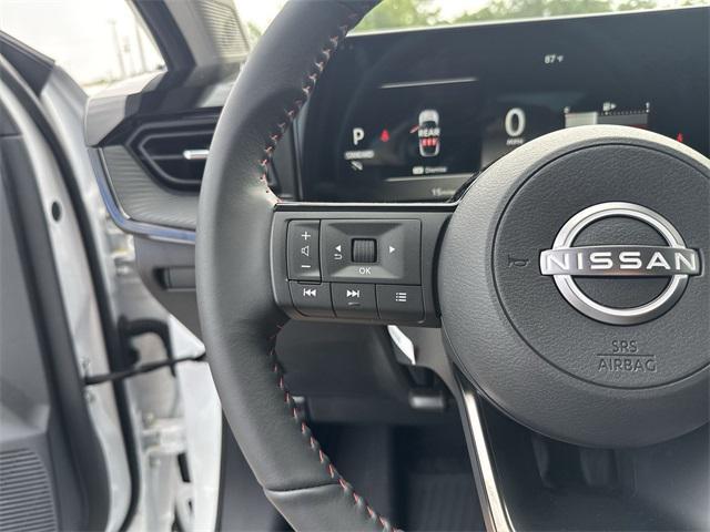 new 2025 Nissan Kicks car, priced at $25,467