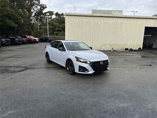 new 2025 Nissan Altima car, priced at $30,603