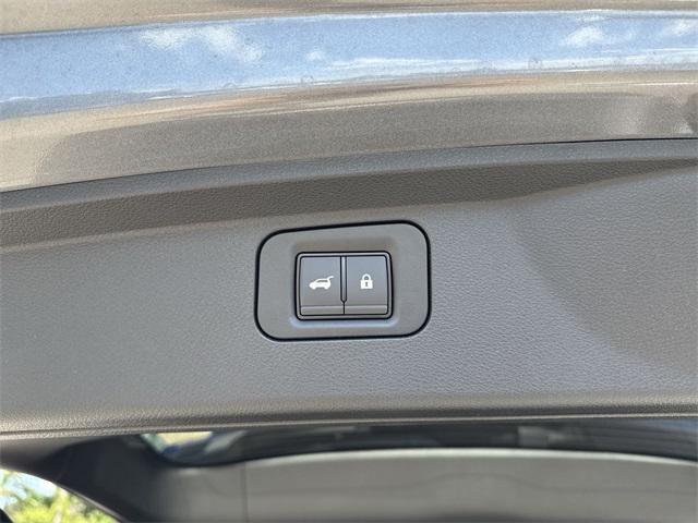 new 2025 Nissan Armada car, priced at $76,876