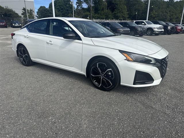 new 2025 Nissan Altima car, priced at $32,506