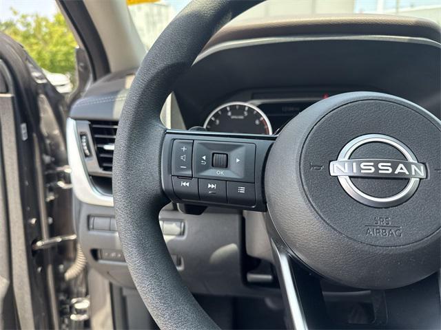 used 2022 Nissan Rogue car, priced at $25,900