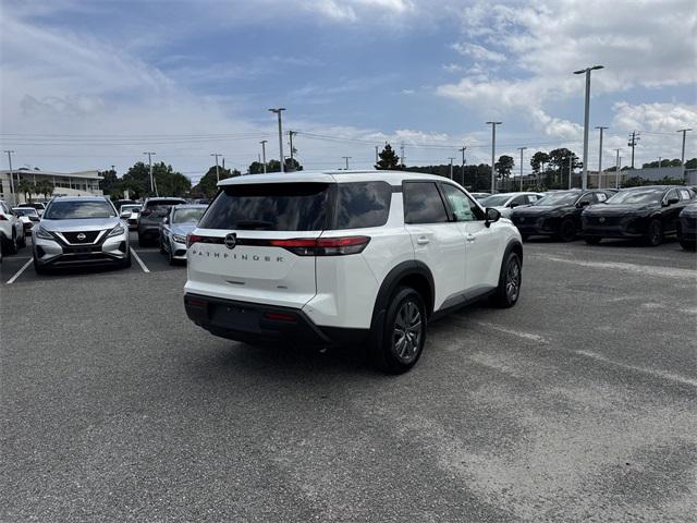 new 2025 Nissan Pathfinder car, priced at $37,492