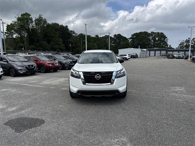 new 2025 Nissan Pathfinder car, priced at $37,492