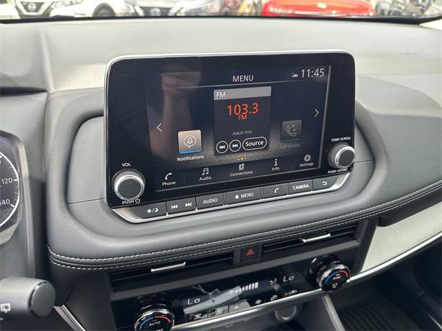 new 2025 Nissan Rogue car, priced at $30,099