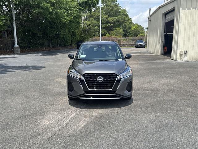 new 2025 Nissan Kicks car, priced at $23,024